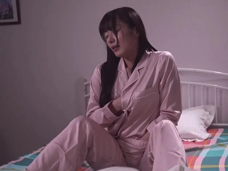 Thủ dâm hàng đêm vì ông chồng bỏ bê, vợ quyết định tìm đến ứng dụng hèn hò